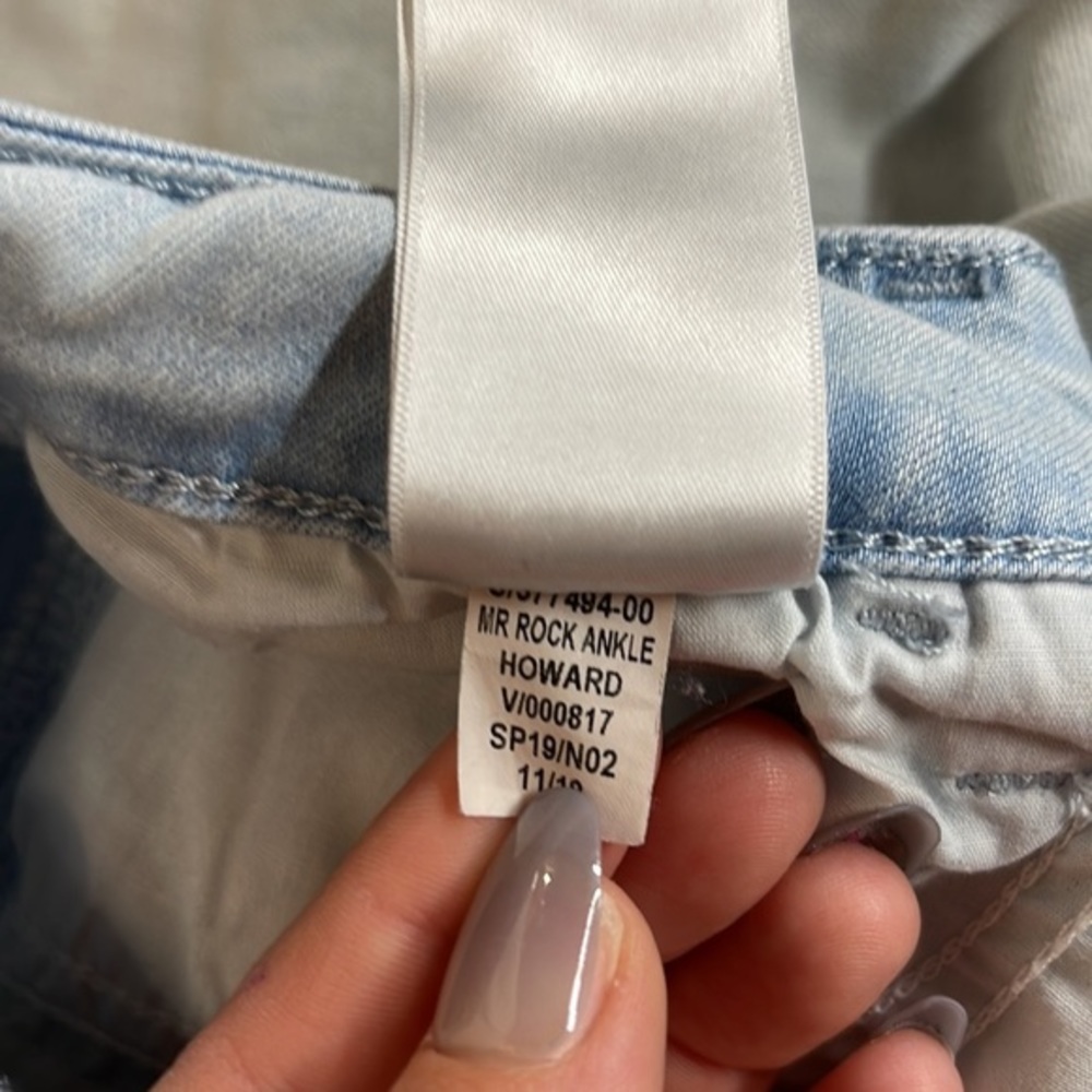 OLD NAVY ROCKSTAR JEANS - Picture 8 of 11